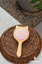 Cargar imagen en el visor de la galería, Cepillo de bambú - Pequeño Gato Aventura