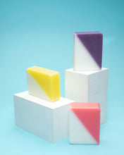 Cargar imagen en el visor de la galería, Pack Shampoo + Acondicionador + 1 Eco Jabón Facial