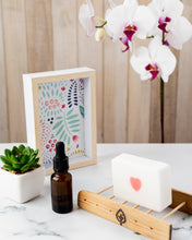 Cargar imagen en el visor de la galería, Eco Jabón Facial - Rosa Mosqueta - Amor de Madre